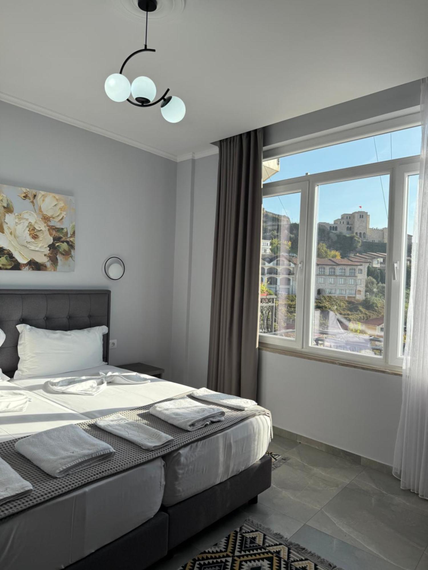 --Hotel Deal-- Rooms With Castle View Krujë Zewnętrze zdjęcie